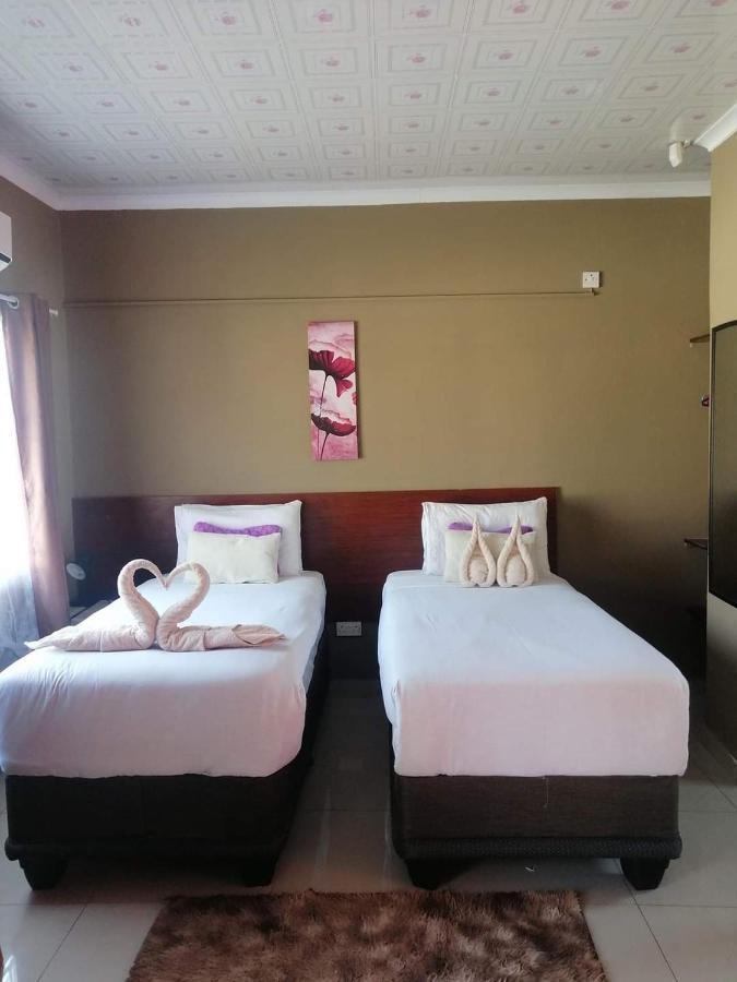 קסנה Looks Cottages Self Catering Apartments מראה חיצוני תמונה