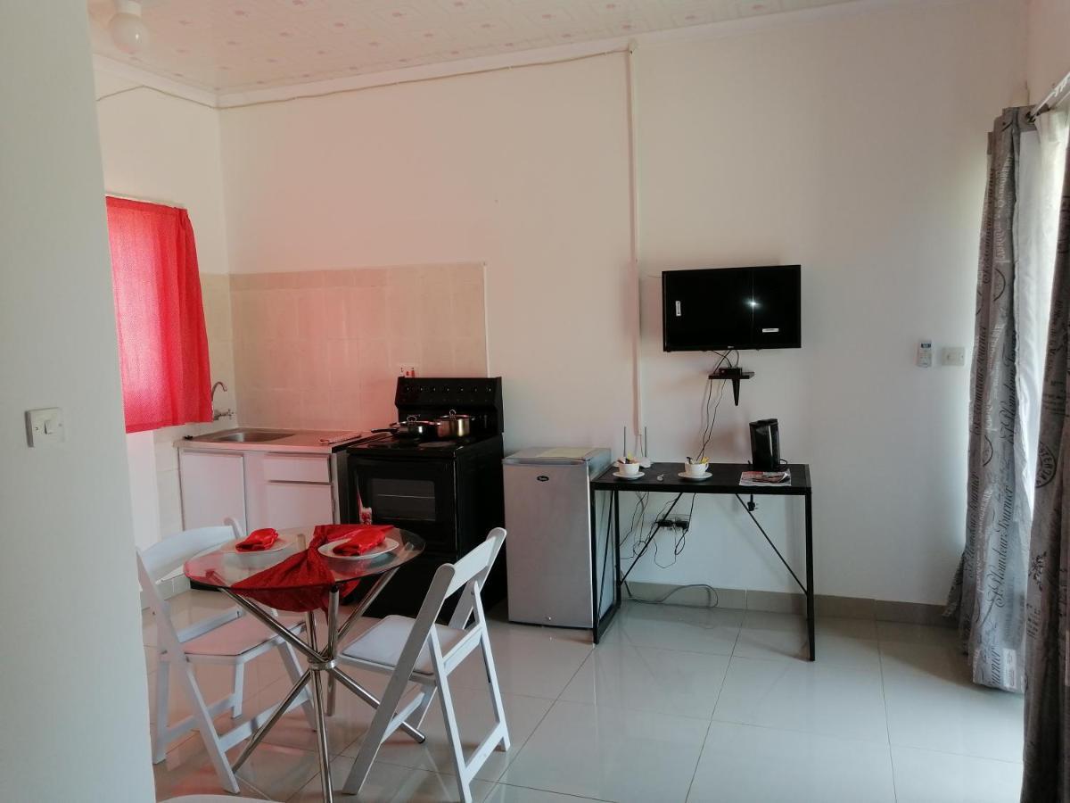 קסנה Looks Cottages Self Catering Apartments מראה חיצוני תמונה
